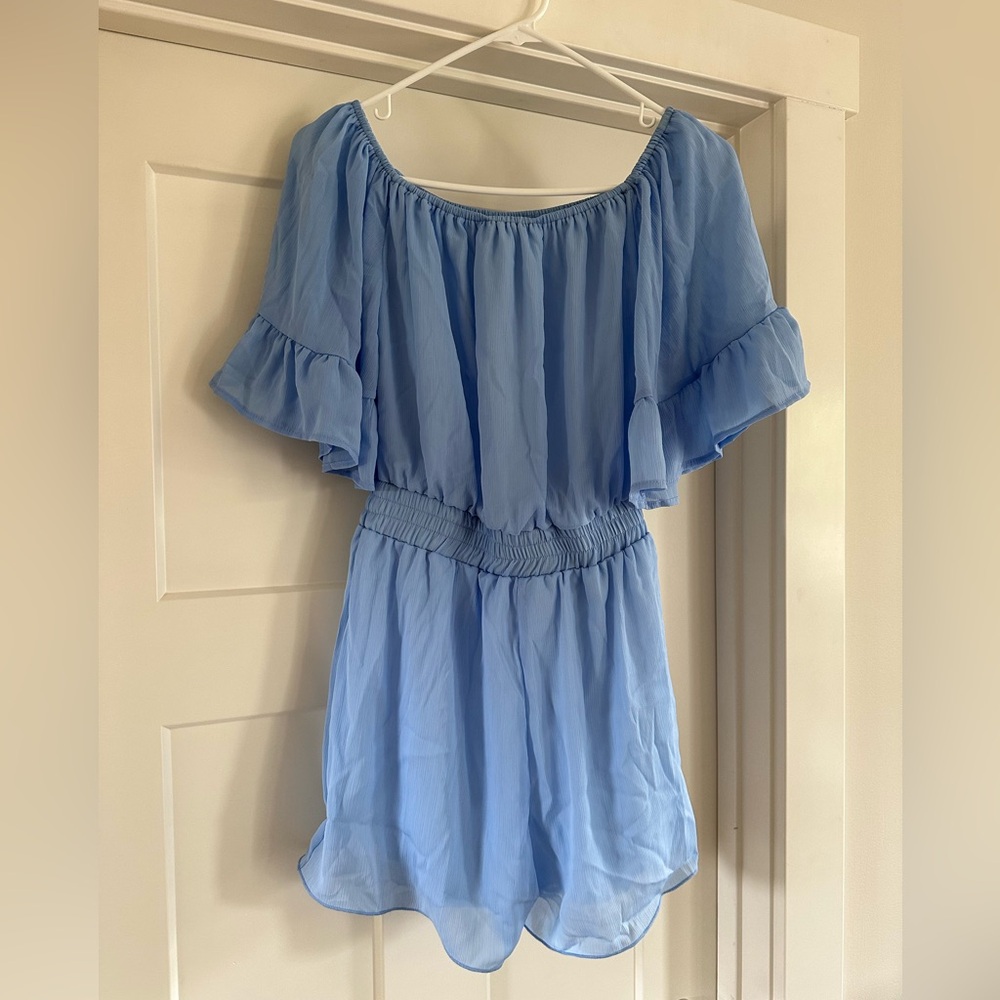 Women’s off the shoulder romper, size small